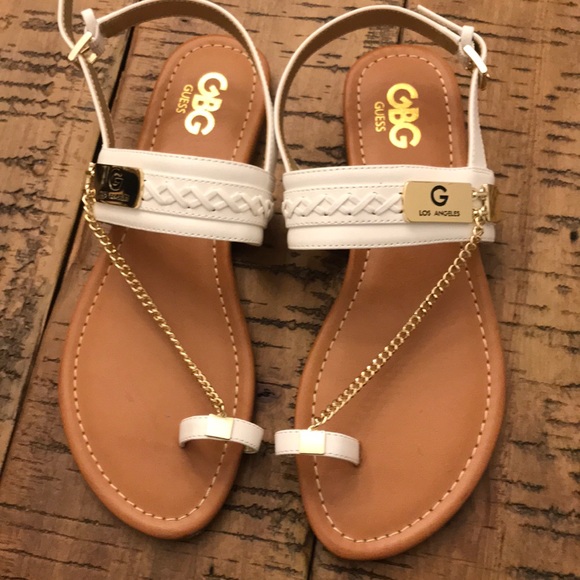 gbg guess sandals